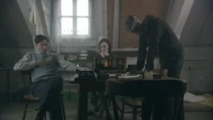 Uit handen van de Duitsers blijven