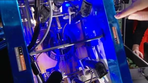 Een robot versus de mens