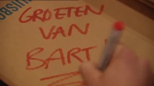 Een bouwwerk van verschillende lagen papier