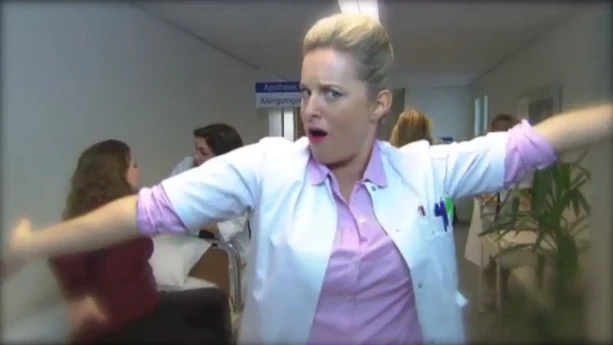 Lijflied: puberteit | Liedjes Dokter Corrie | Schooltv