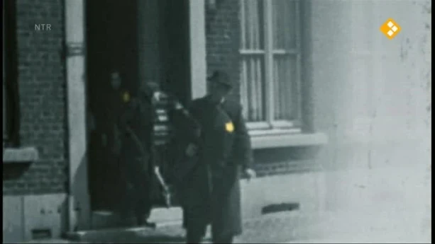 13 in de oorlog | Schooltv