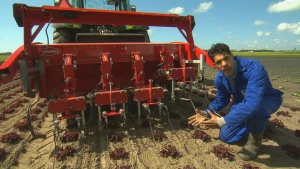 Om je akker onkruidvrij te houden