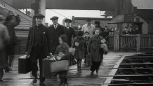 Joodse kinderen vluchten zonder ouders naar Engeland