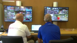 Camera’s en computersystemen houden de wandelaars in de gaten