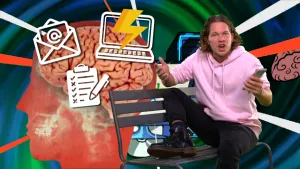 Een foto van Pascal die op een zwart bankje zit met een mobiele telefoon in zijn hand en naar de camera kijkt. Erachter staan op een rood gezicht met hersenen drie witte tekeningen van een e-mailbericht, een laptop computer en een takenlijst met pen. 