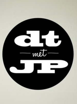 Zwart logo dt met jp