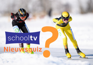 Schaatsers op natuurijs. Met daarop het Schooltv nieuwsquiz logo.