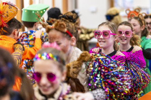Kinderen in polonaise